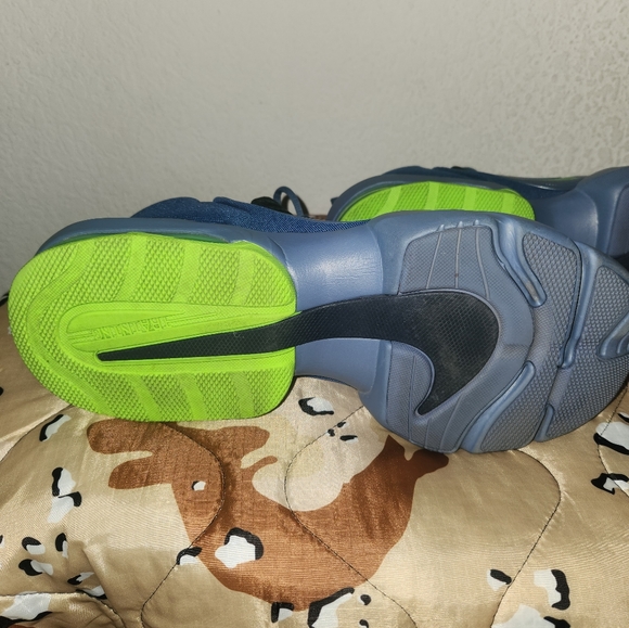 Nike Air Trainers - Picture 6 of 10